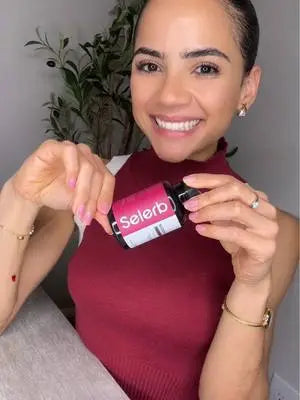 Female Skin Anti-Aging Supplement Tablets