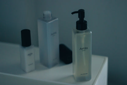 Aetas The Cleanser 200ml | Macadamia & Argan Oil Cleansing Lotion